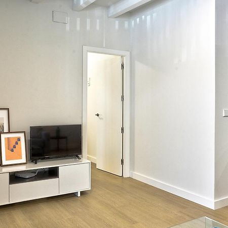 Apartamento De Dos Dormitorios En Triana Seville Exterior photo