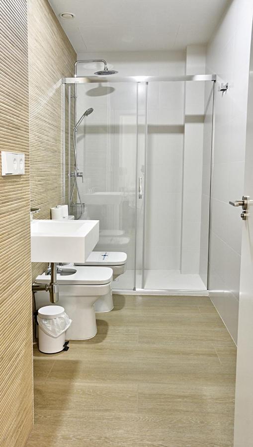 Apartamento De Dos Dormitorios En Triana Seville Exterior photo